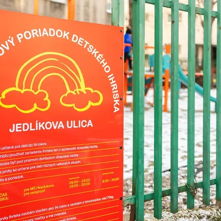 Διαμέρισμα Old Town 2 Garden Free Parking