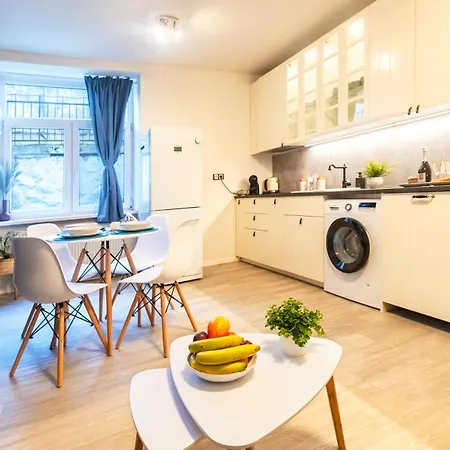 Old Town 2 Garden Free Parking Apartman Pozsony